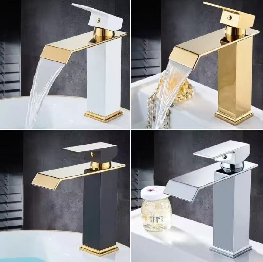 Cold and hot two-in-one bathro - Home Bathroom With Two Toilets avis et prix